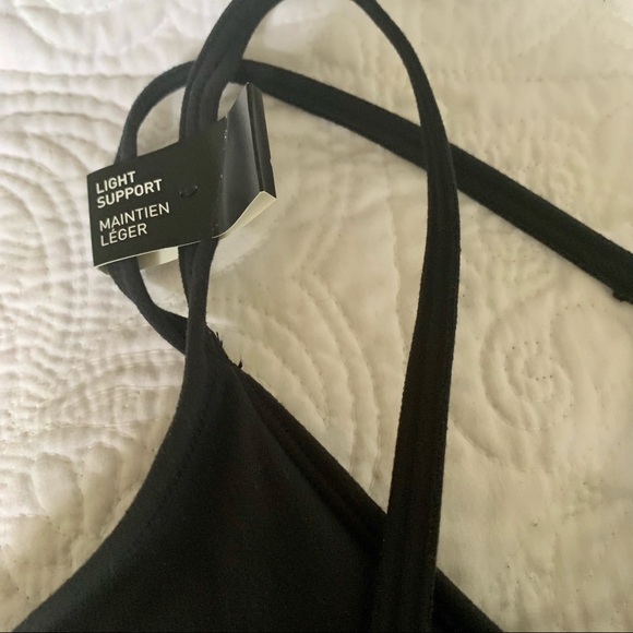 NWT Black & White Adidas Sports Bra - Picture 4 of 8